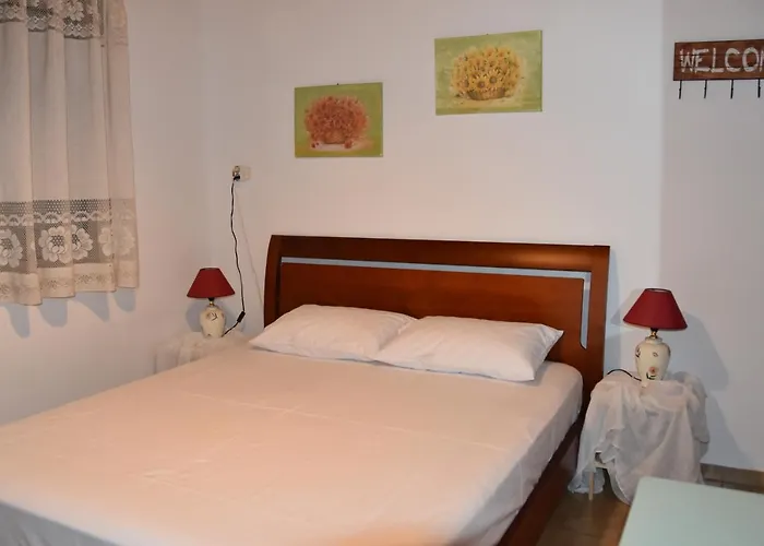 Antonias House Tatil Evi