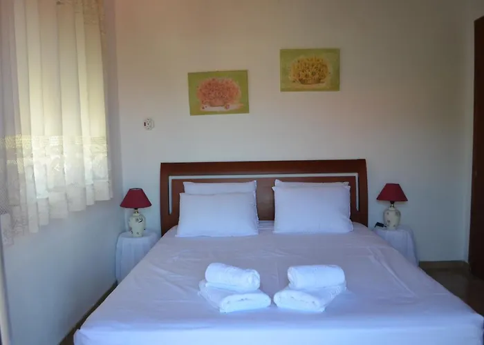 Semesterbostad Antonias House *